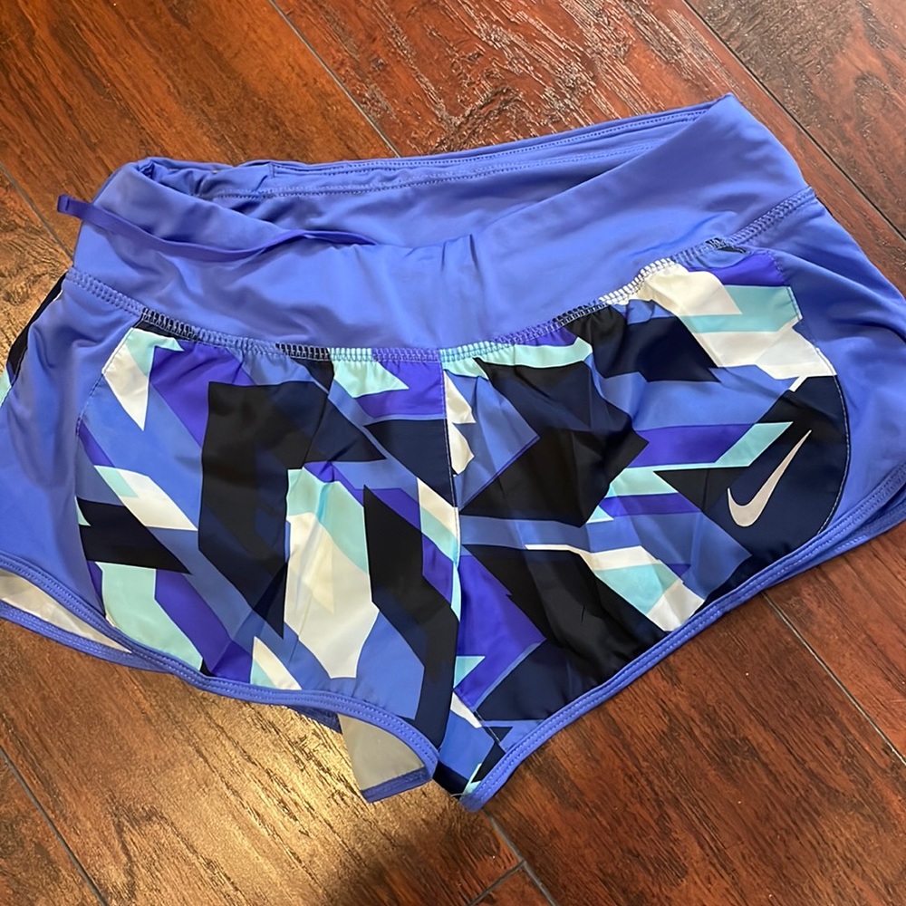 Nike dri fit running short size small